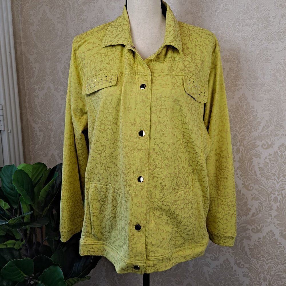 Onque Woman Size 1X "Margarita" Yellow/Gold Pattern Jacket Snap Front NWT